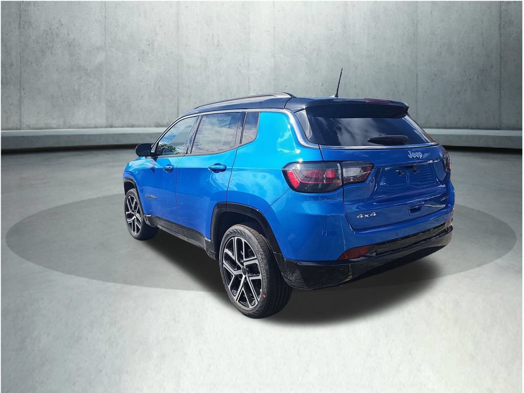 New 2025 Jeep Compass Limited w/ Elite Group AWD/4WD image 3