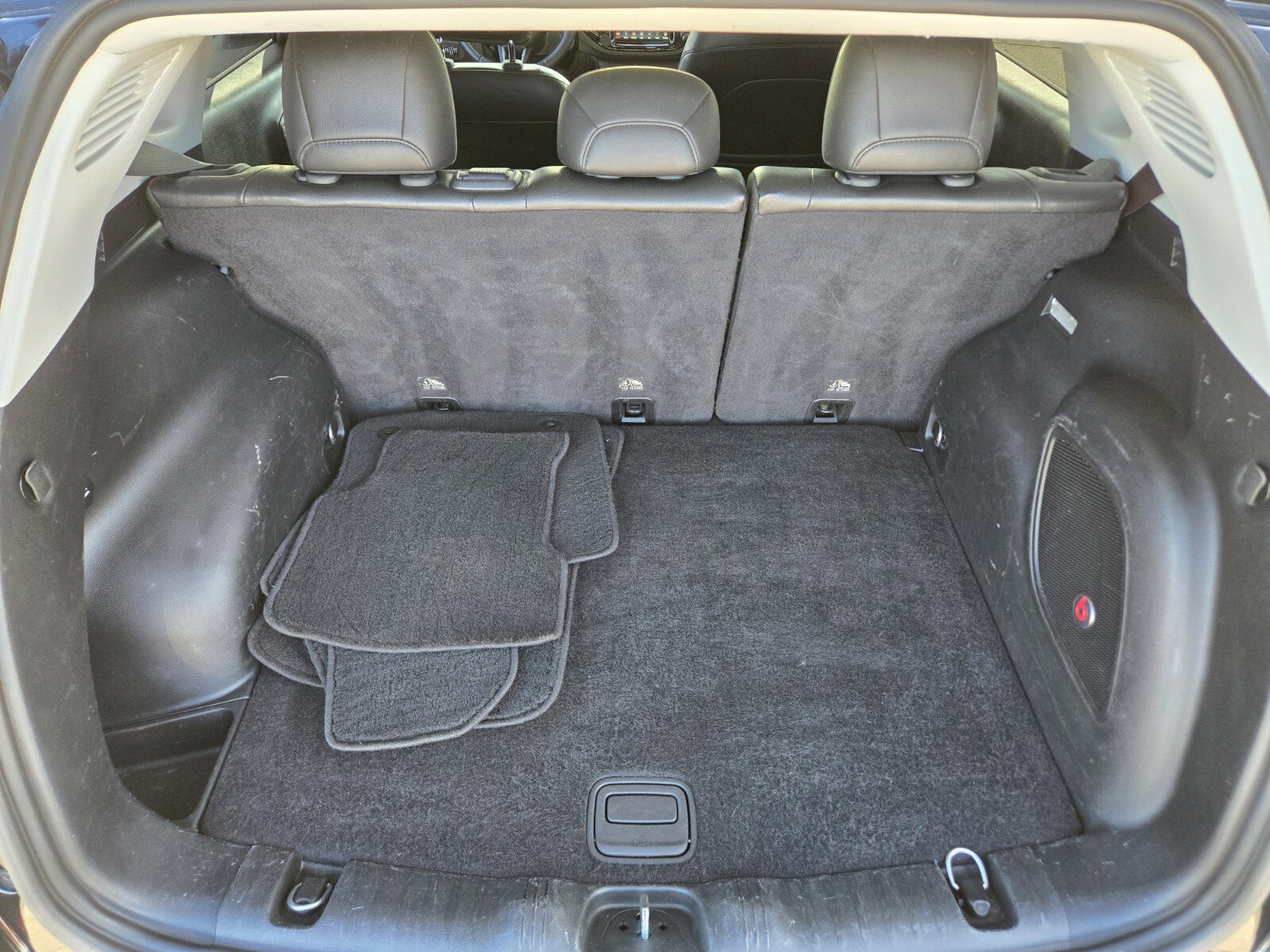 Used 2018 Jeep Compass Altitude w/ Popular Equipment Group image 13