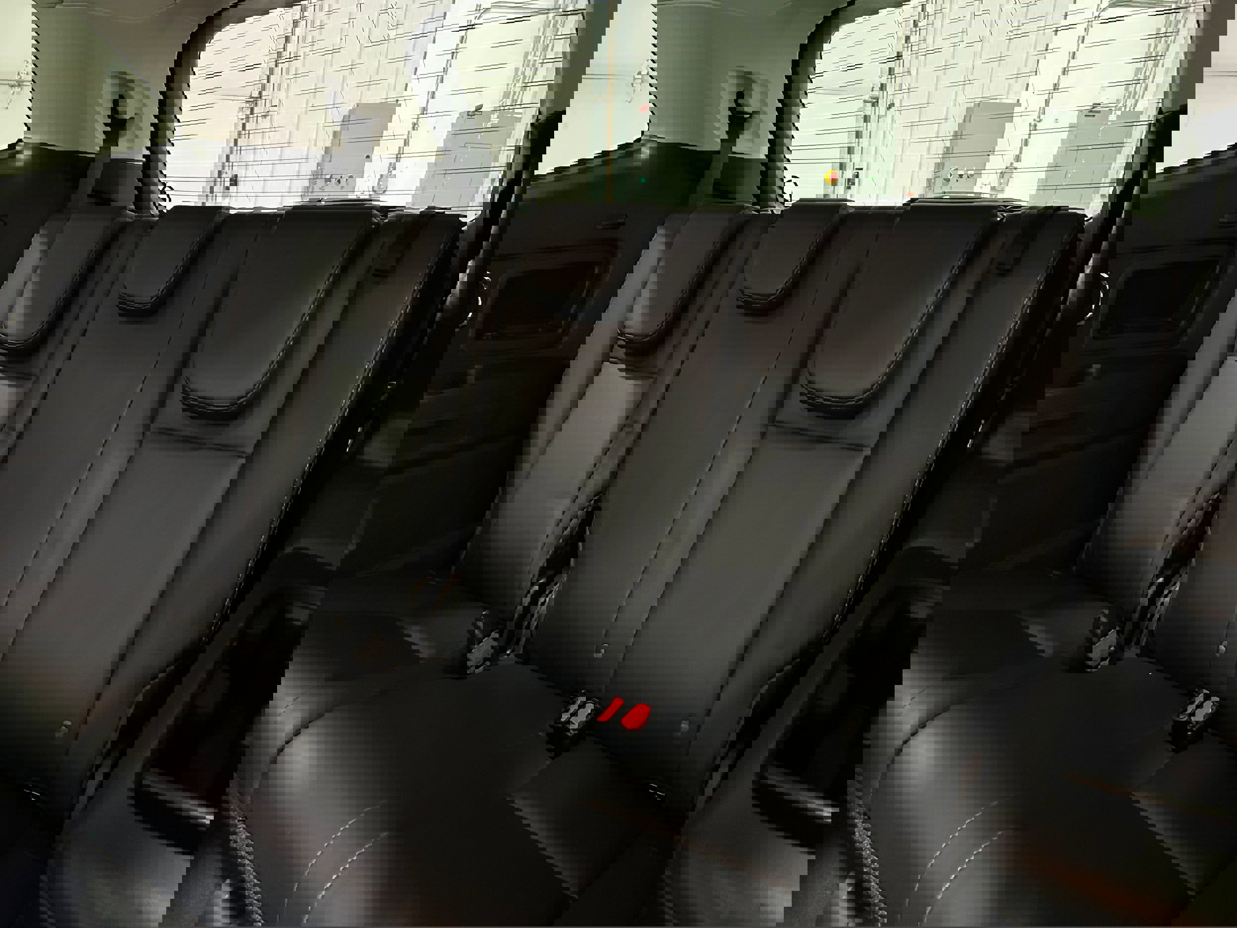 Used 2021 Subaru Ascent Limited w/ Technology Package image 33