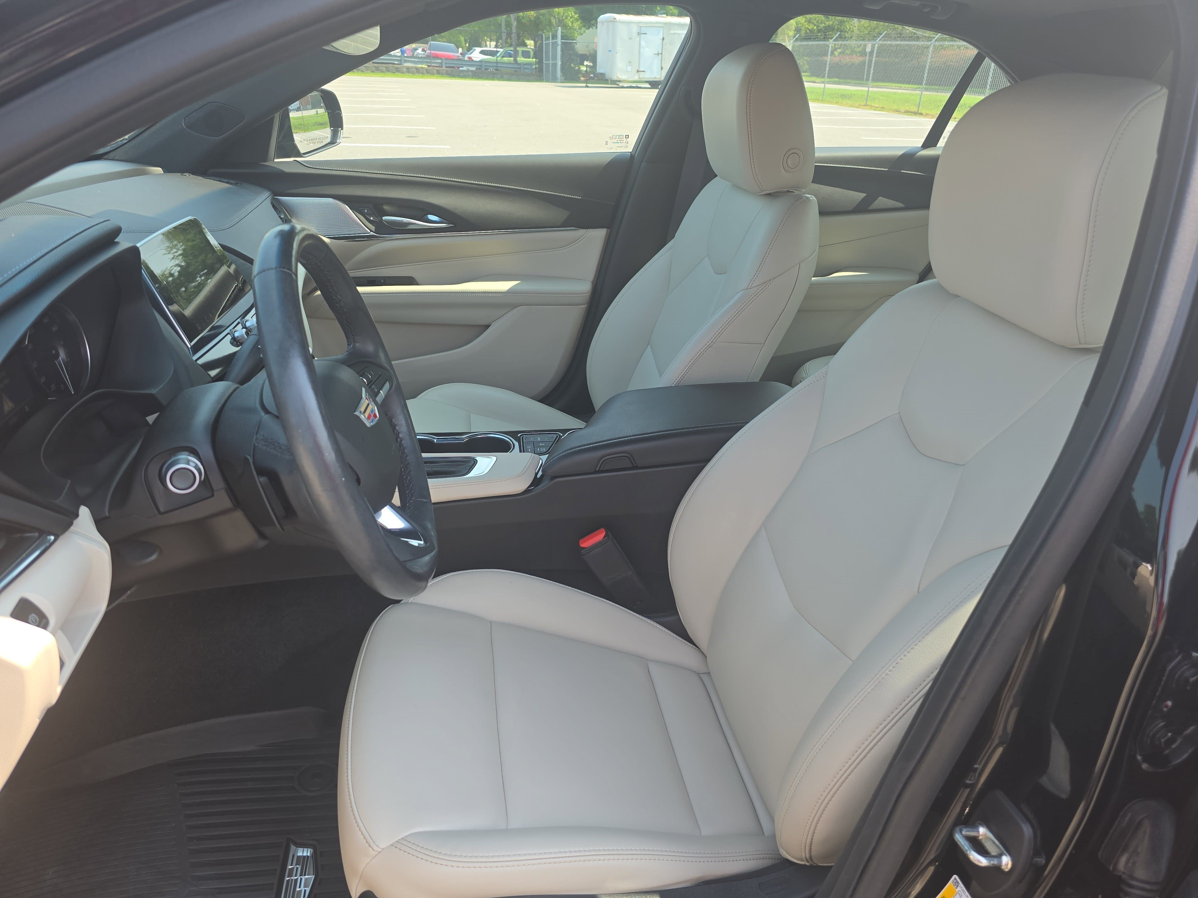 Certified 2023 Cadillac CT4 Luxury w/ Sun And Sound Package RWD image 14