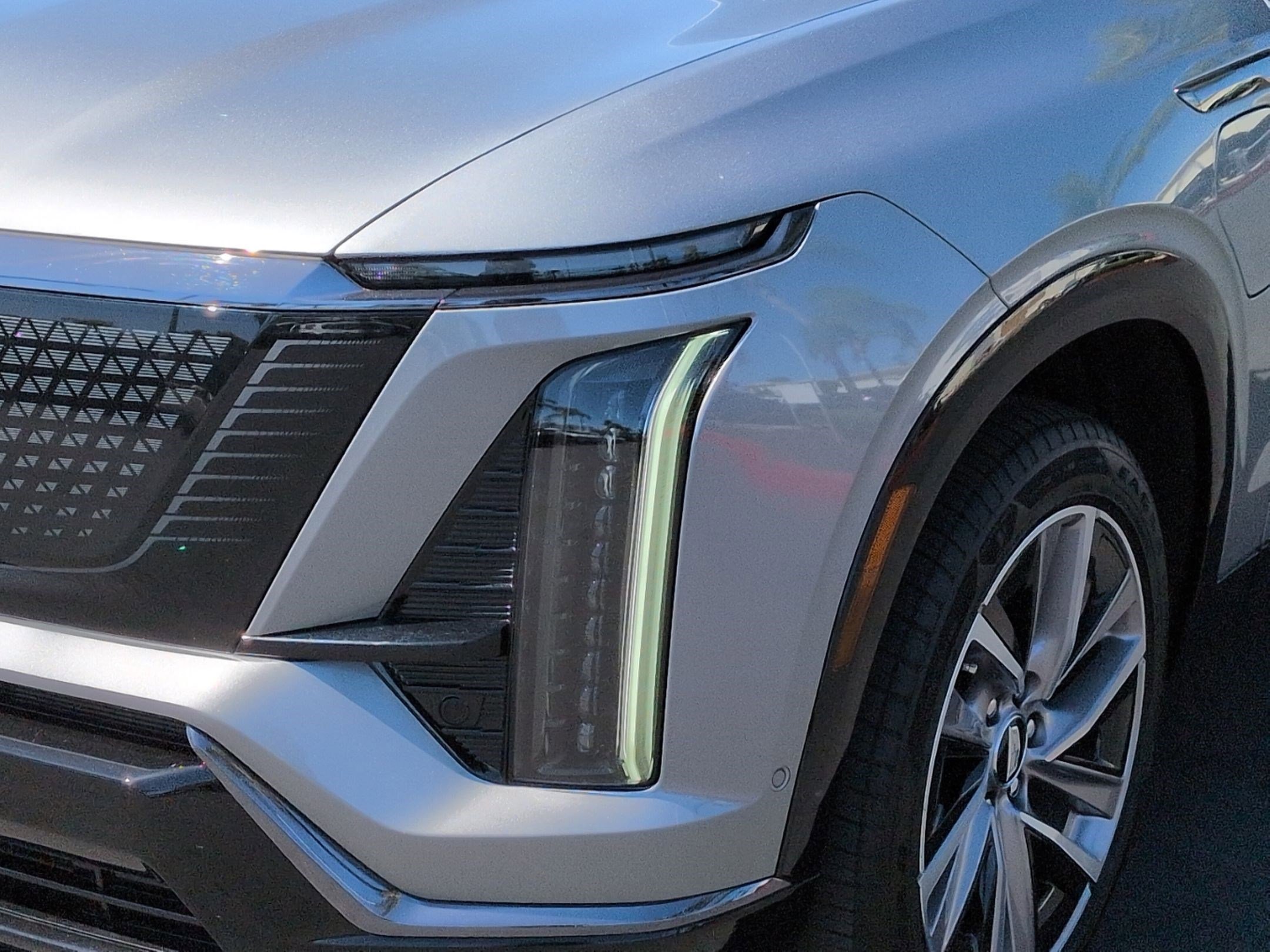 Used 2026 Cadillac Vistiq Sport AWD/4WD image 6