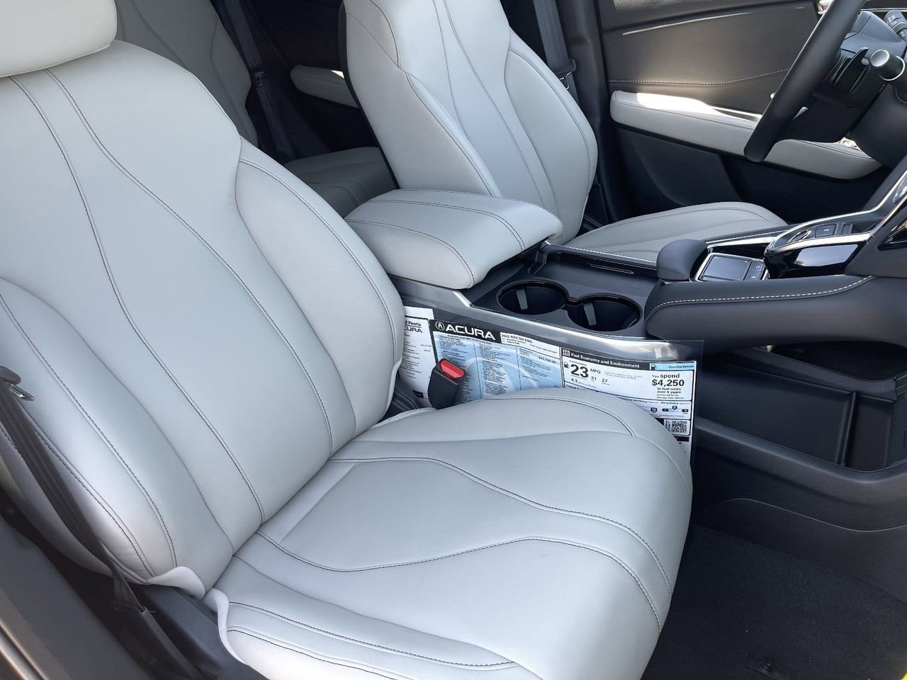 New 2026 Acura RDX SH-AWD image 12