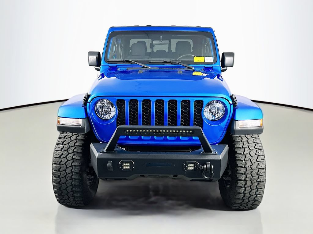 Used 2022 Jeep Gladiator Sport AWD/4WD image 2