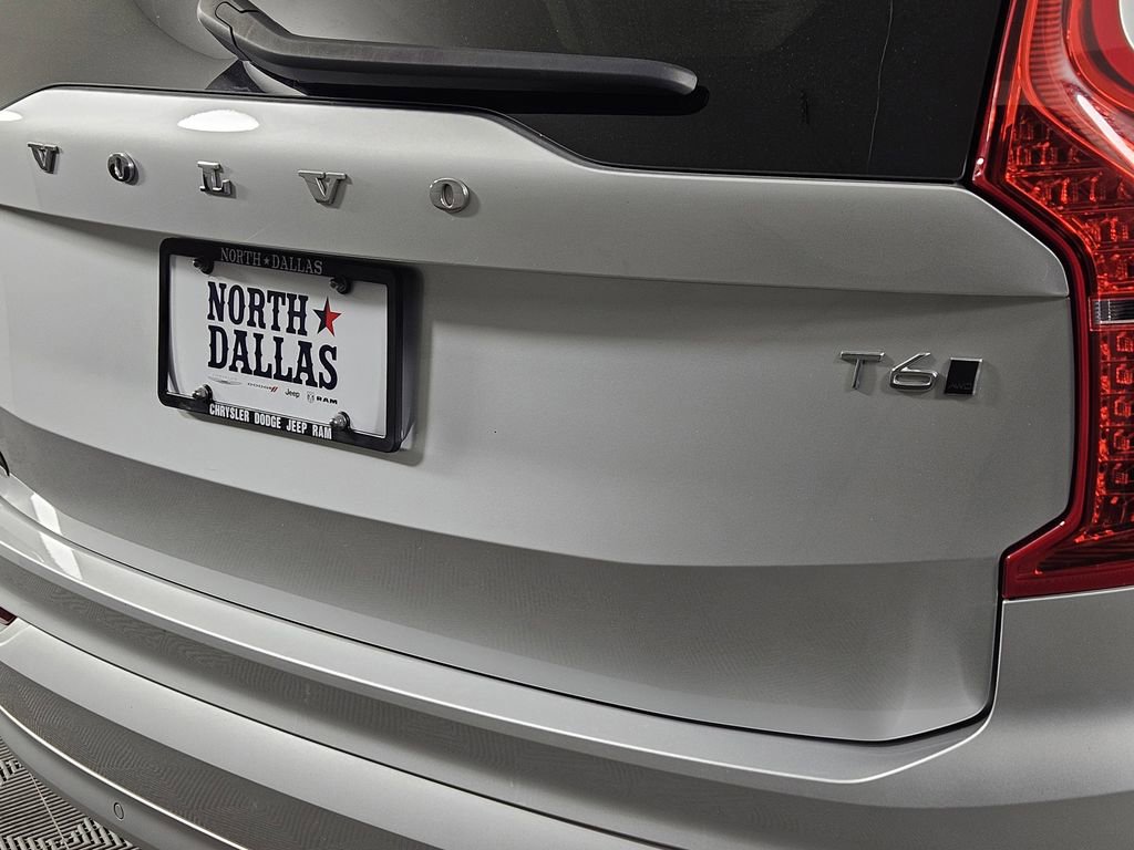 Used 2022 Volvo XC90 T6 Momentum w/ Advanced Package image 6