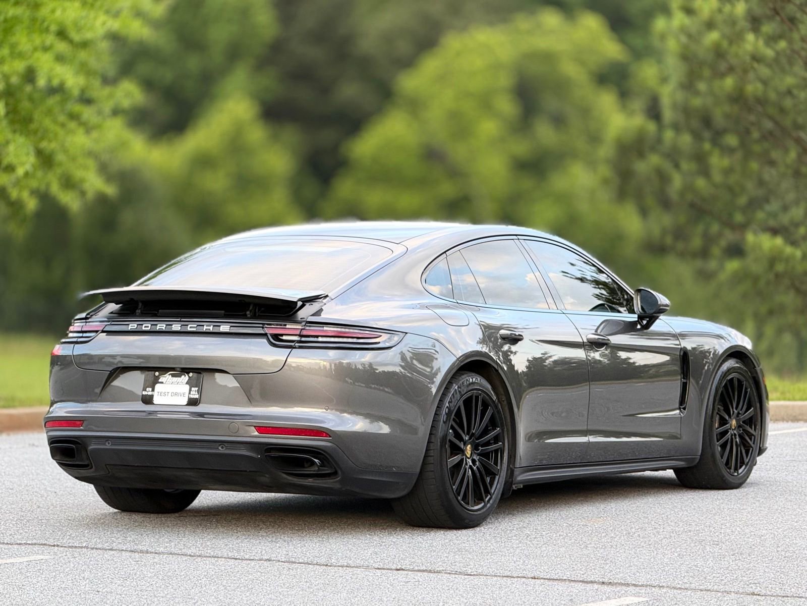 Used 2018 Porsche Panamera 4 AWD/4WD image 11