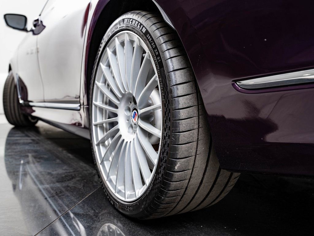 Certified 2022 BMW ALPINA B7 xDrive w/ Luxury Rear Seating Package image 57