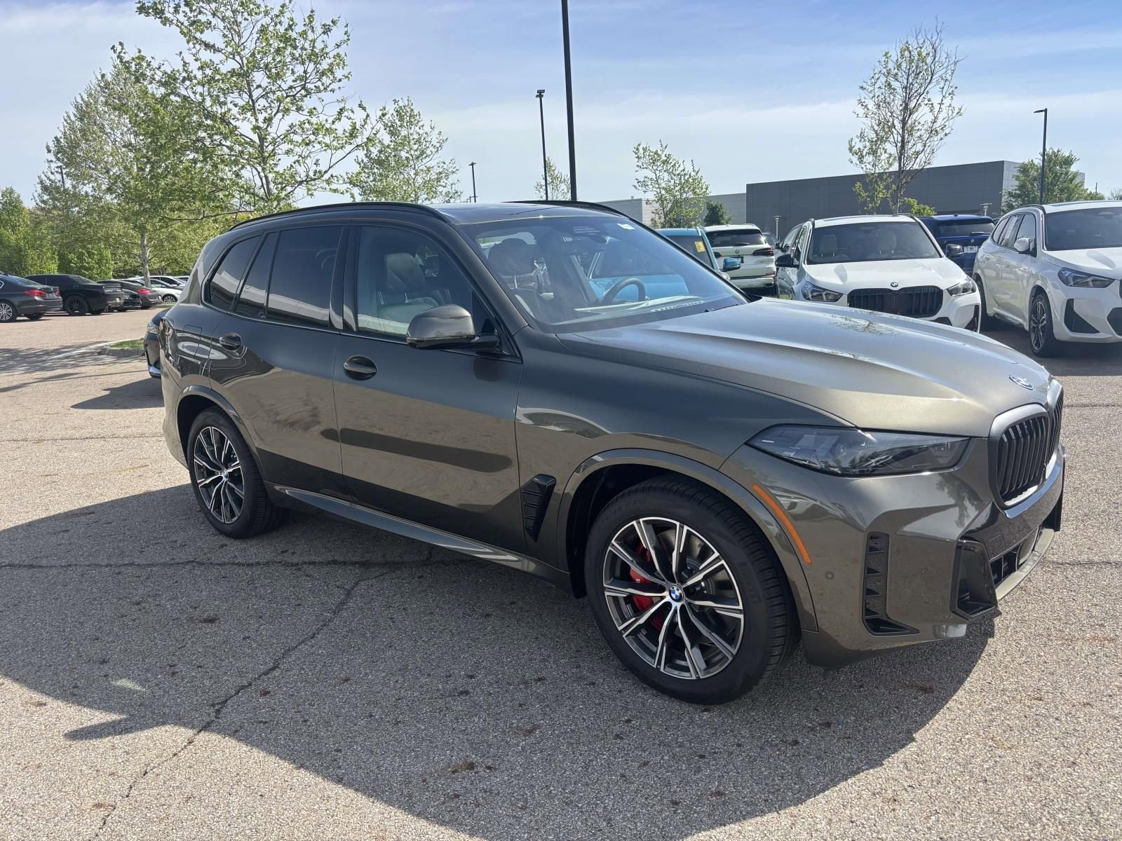 New 2026 BMW X5 xDrive50e AWD/4WD image 3
