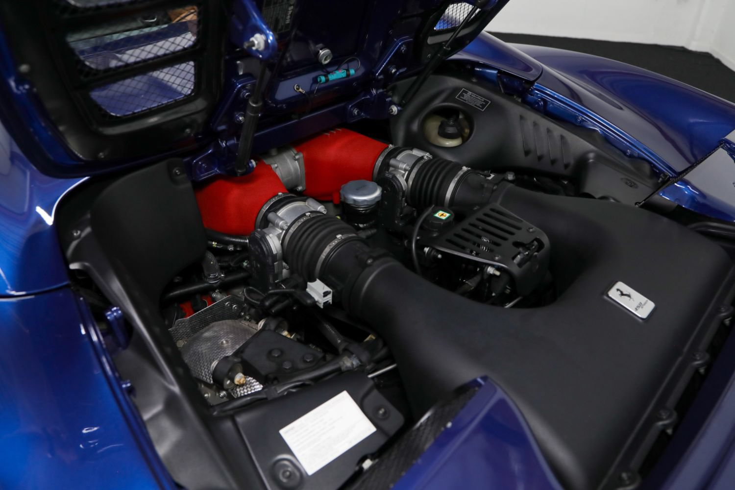 Used 2015 Ferrari 458 Spider RWD image 53