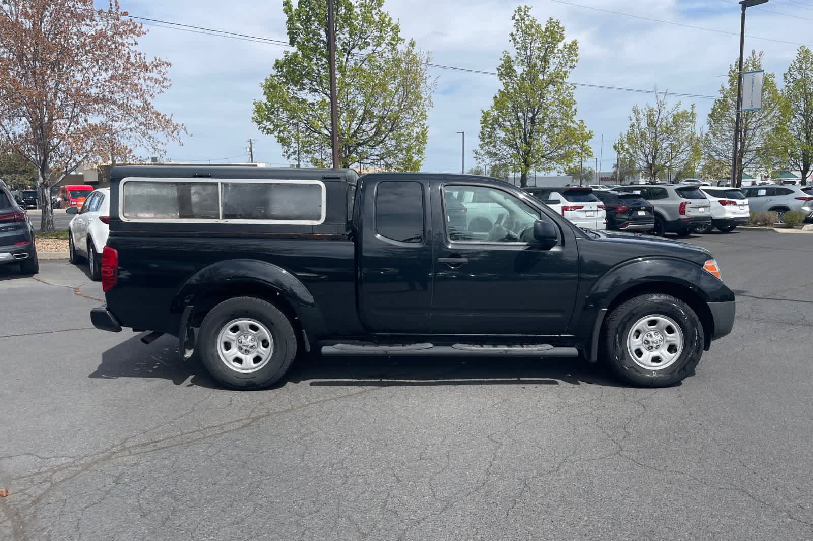 Used 2020 Nissan Frontier S w/ S Utility Package RWD image 6