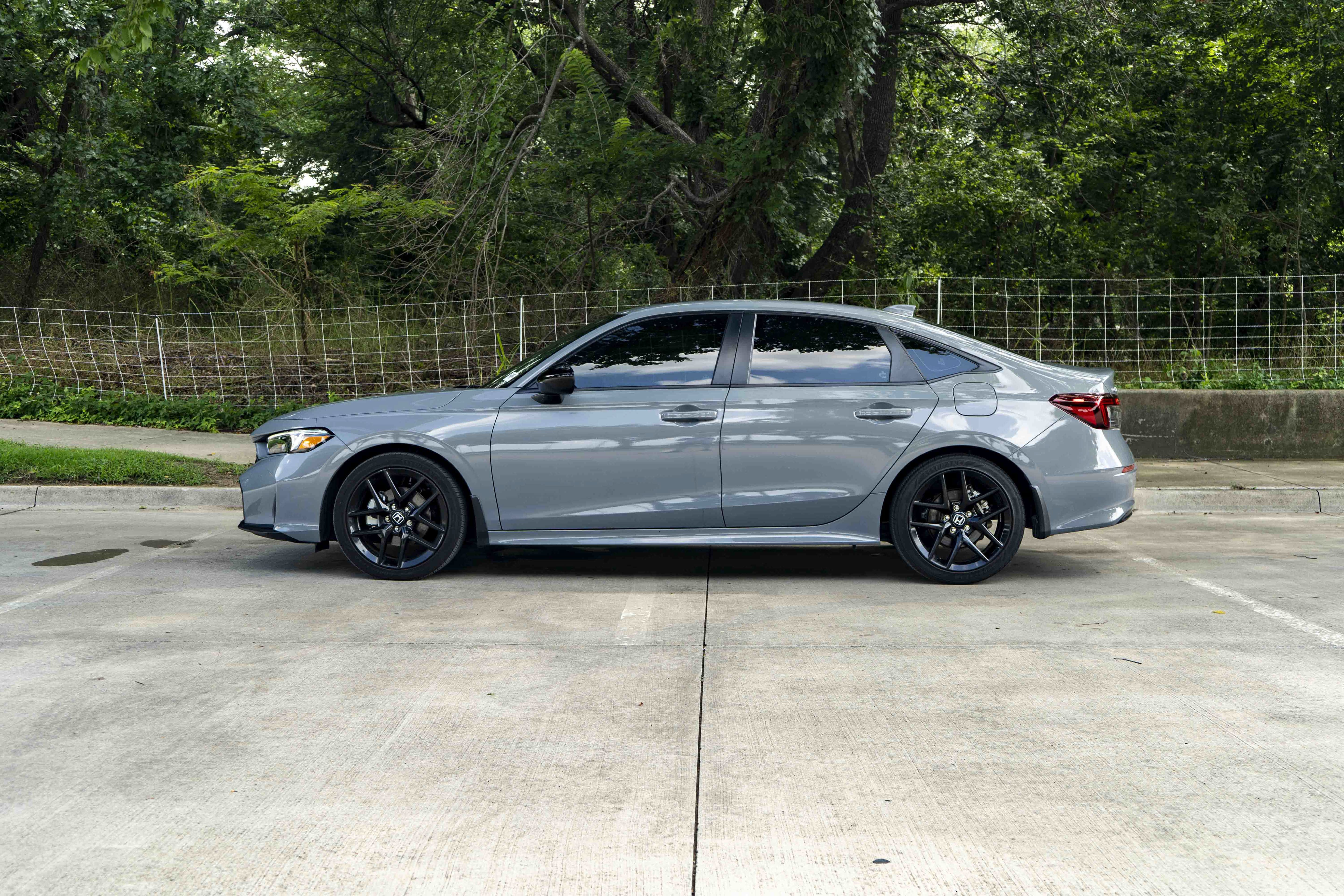 Certified 2025 Honda Civic FWD Hybrid Sedan image 6