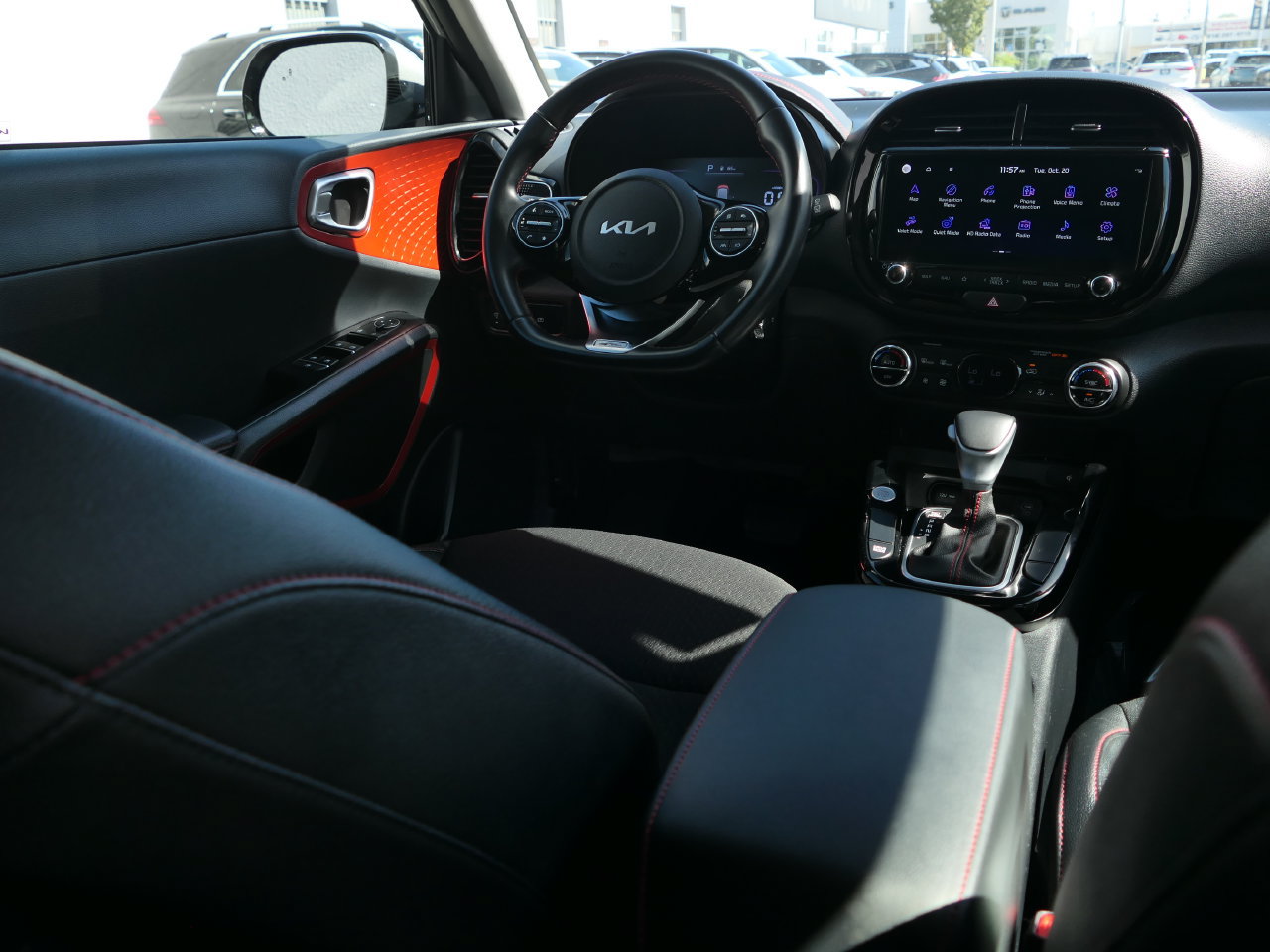Certified 2023 Kia Soul GT-Line FWD image 27