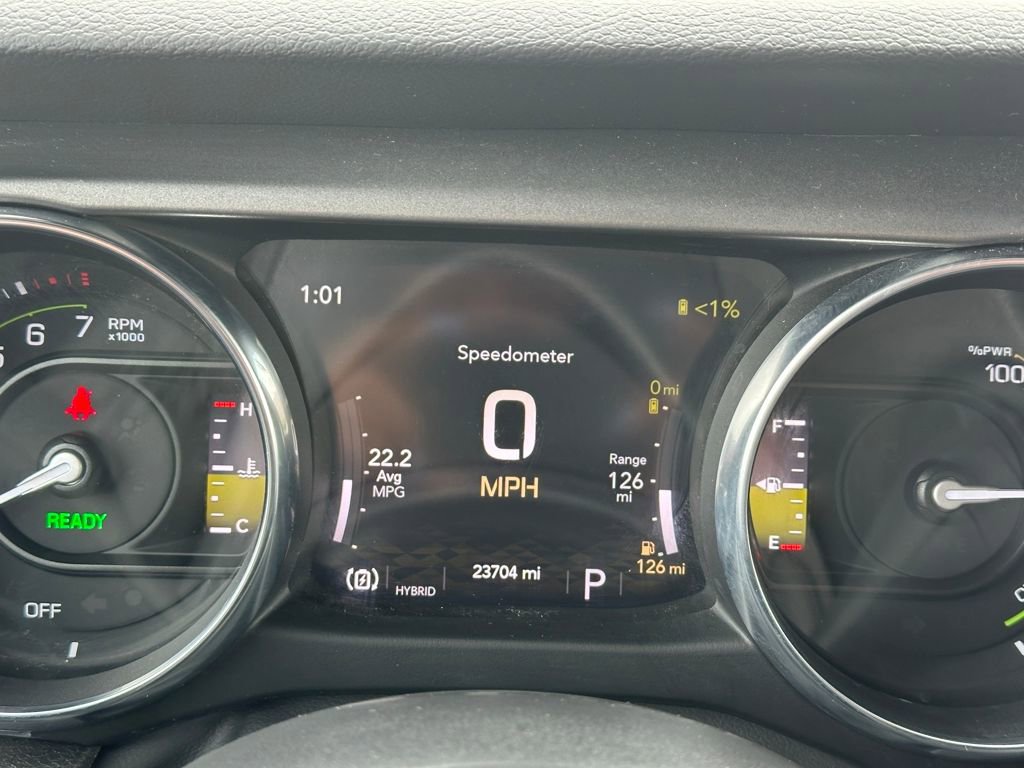 Used 2023 Jeep Wrangler Unlimited w/ Sun & Screen Package image 27