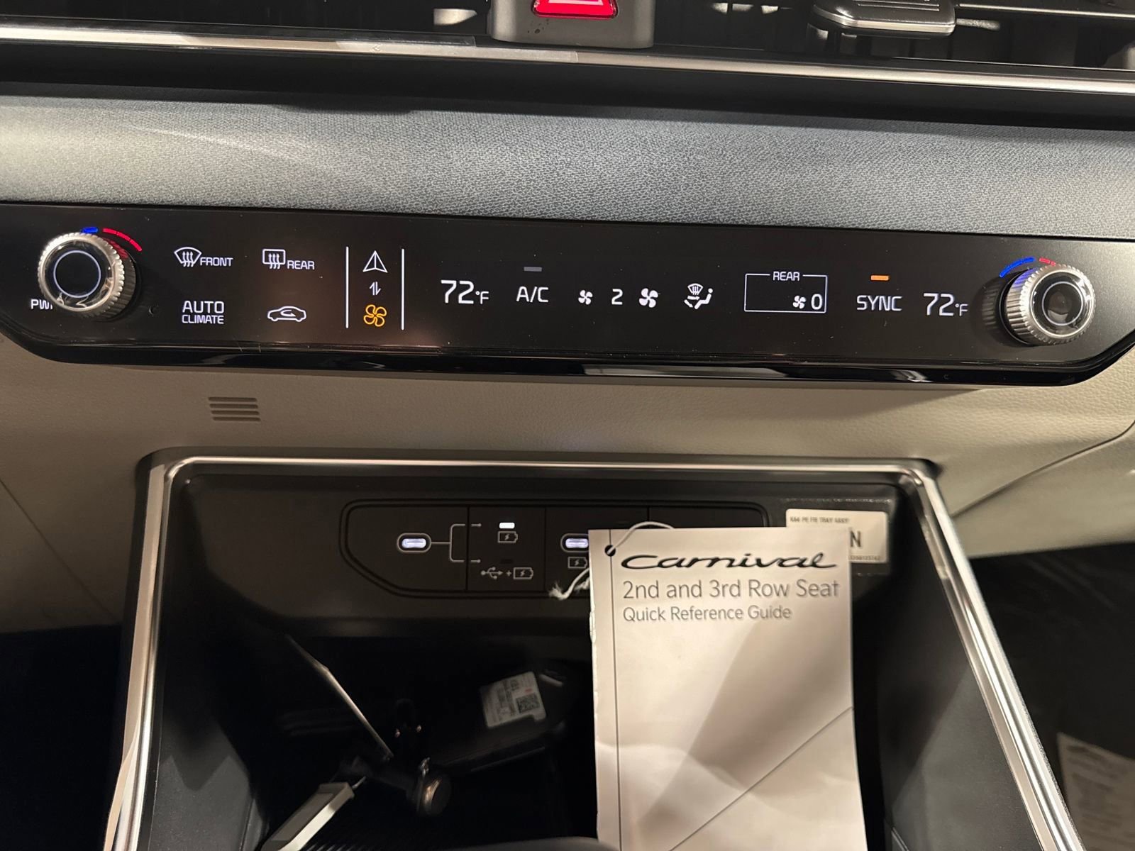 New 2026 Kia Carnival EX FWD image 20