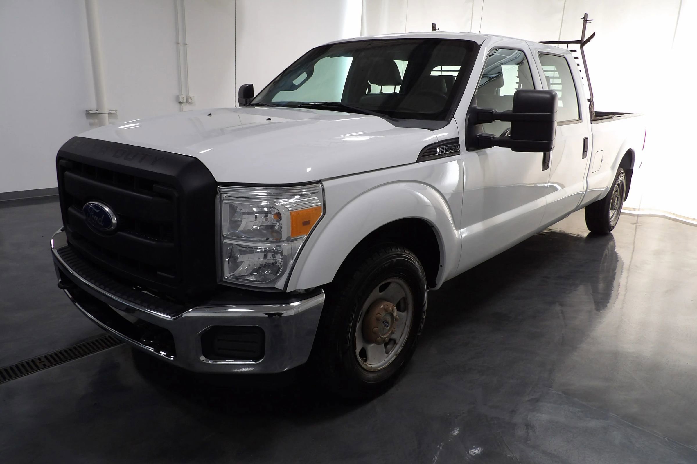 Used 2011 Ford F350 XL w/ XL Value Pkg image 3