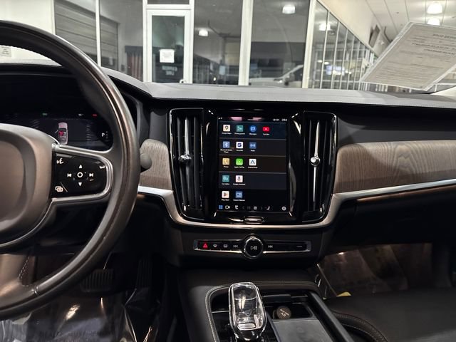 Used 2022 Volvo S90 B6 Inscription w/ Advanced Package image 20