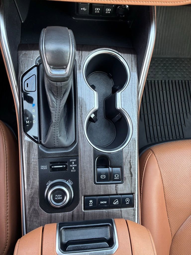 Used 2020 Toyota Highlander Platinum AWD/4WD image 37