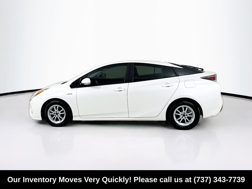 Used 2017 Toyota Prius Two w/ Prius Two Safety Plus Package FWD image 4