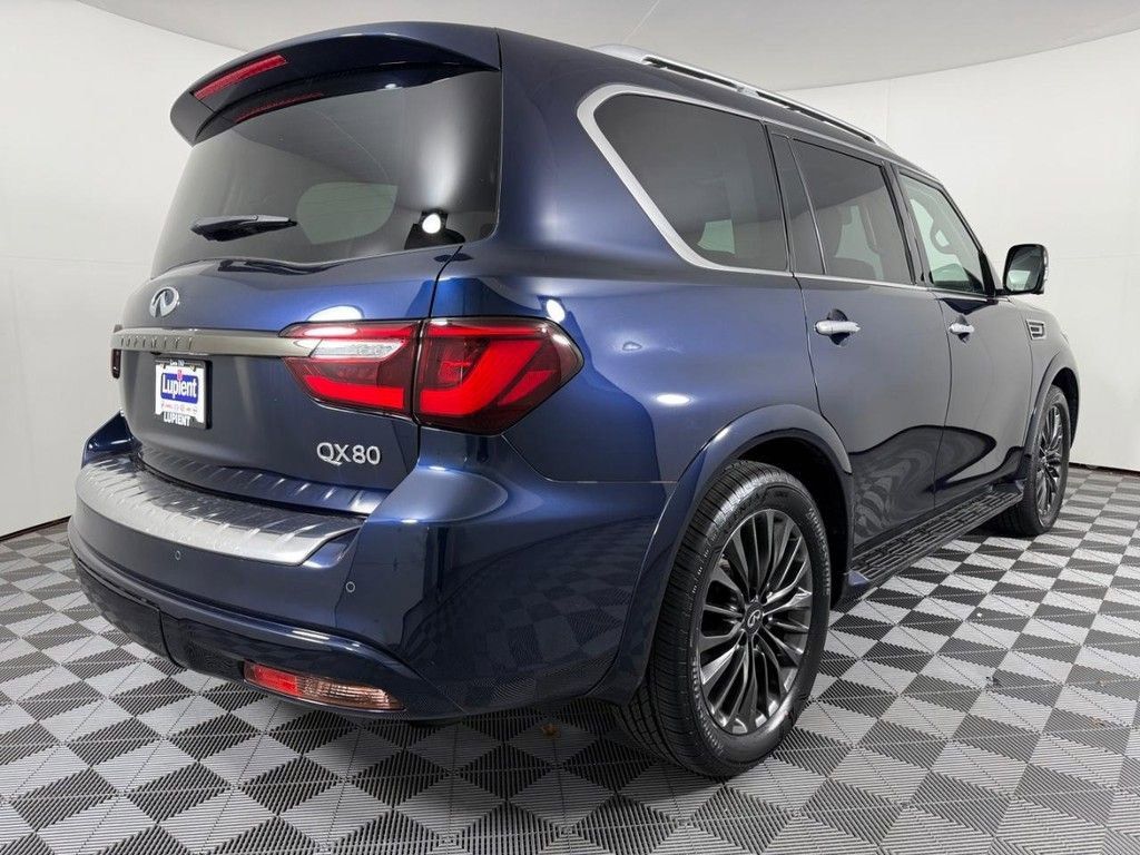 Used 2023 INFINITI QX80 Premium Select w/ Cargo Package image 3