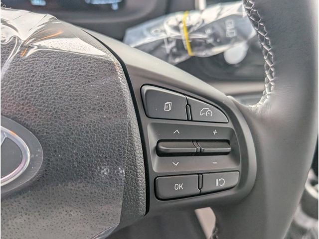 New 2026 Hyundai Venue SEL image 19