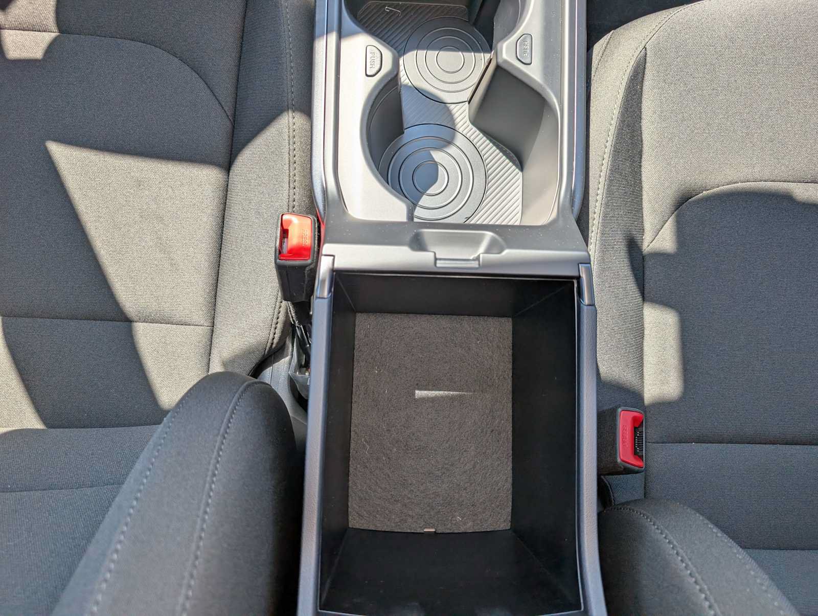 New 2026 Kia K4 FWD image 14