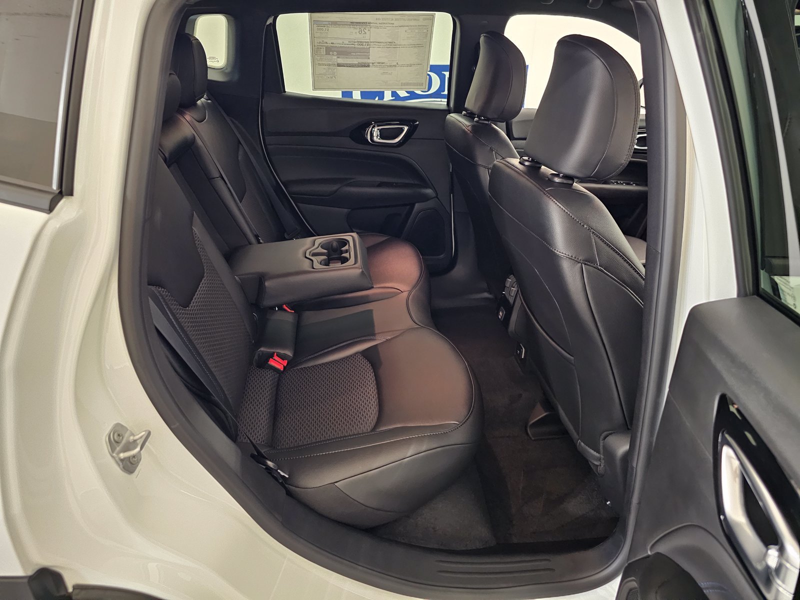 New 2026 Jeep Compass Latitude AWD/4WD image 34