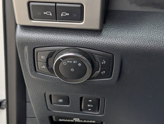 Used 2022 Ford F250 Lariat w/ Tremor Off-Road Package image 21