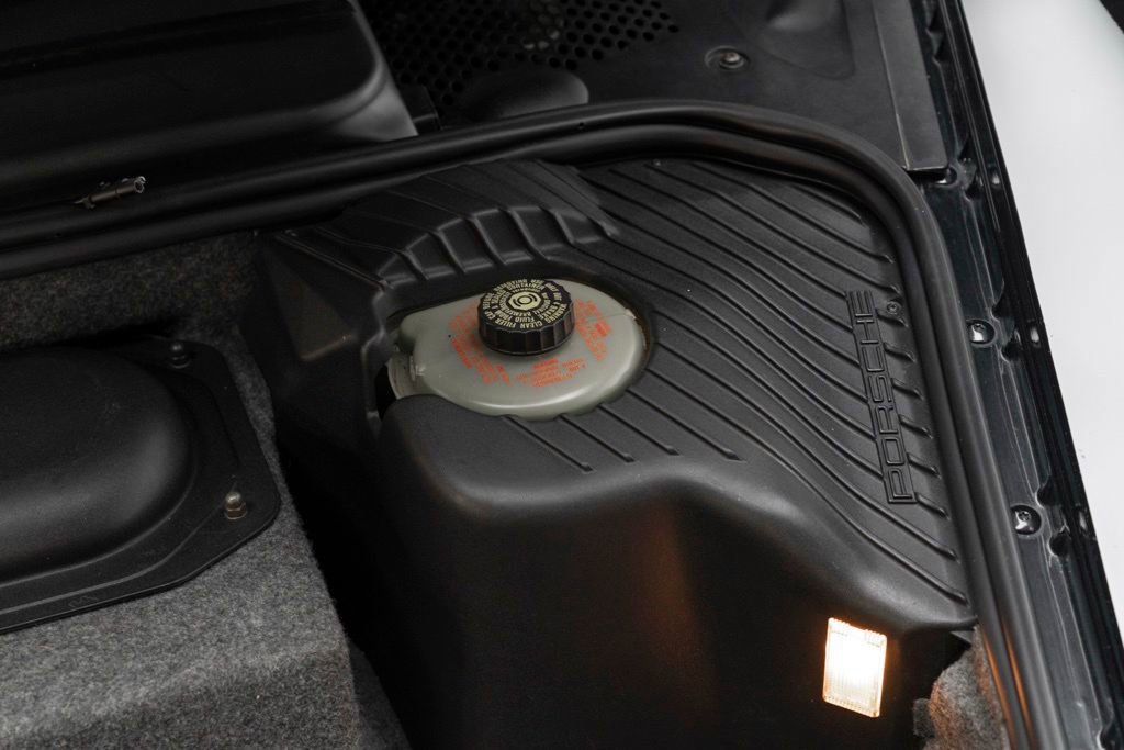 Used 2001 Porsche 911 Turbo image 45