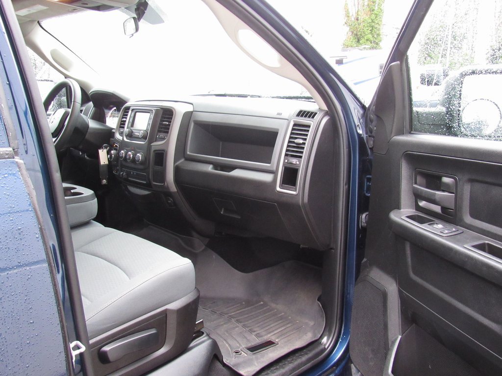 Used 2019 RAM 1500 Tradesman w/ Tradesman SXT Package image 17