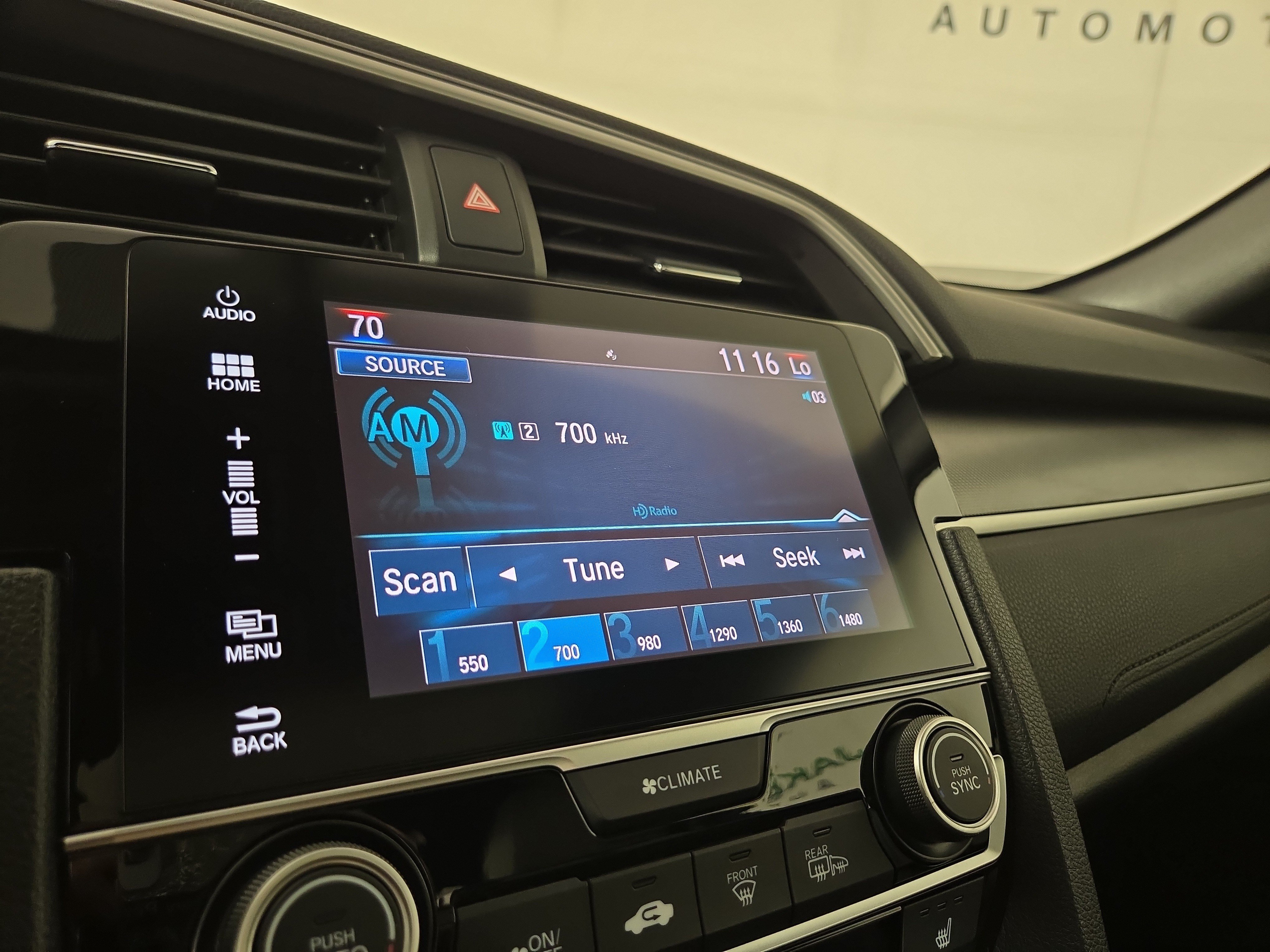 Used 2018 Honda Civic EX-T image 19