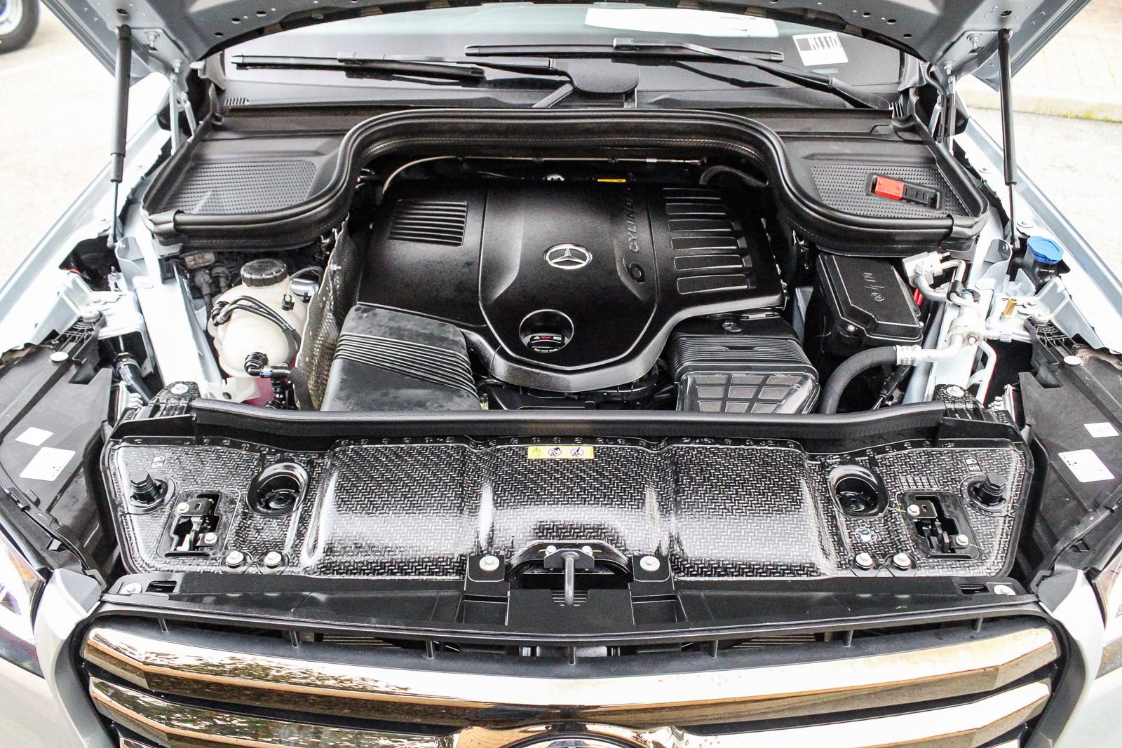 New 2026 Mercedes-Benz GLS 450 4MATIC image 27