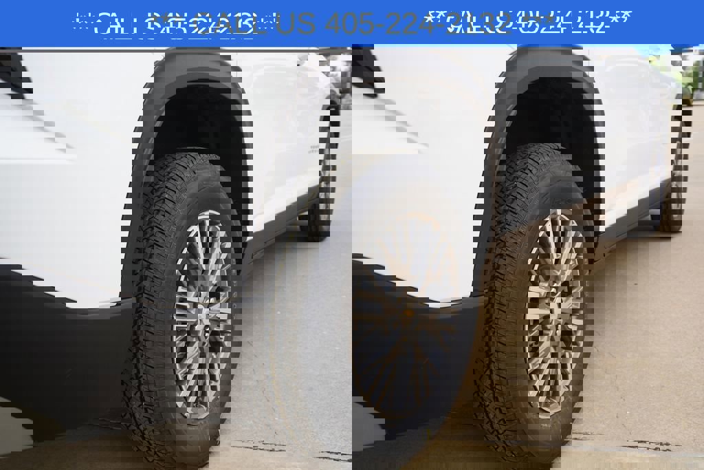 New 2026 Chevrolet Traverse LT image 7