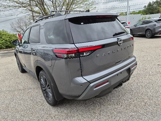 New 2026 Nissan Pathfinder SL w/ SL Premium Package AWD/4WD image 6