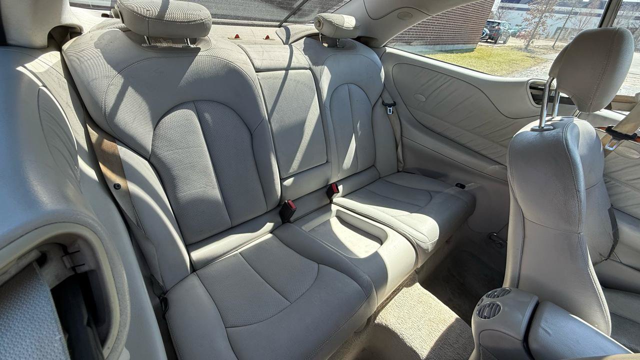 Used 2005 Mercedes-Benz CLK 500 Coupe image 19