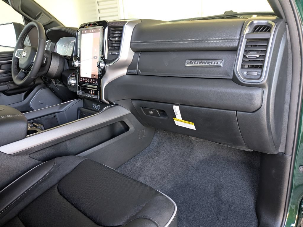 New 2027 RAM 1500 Laramie AWD/4WD image 30