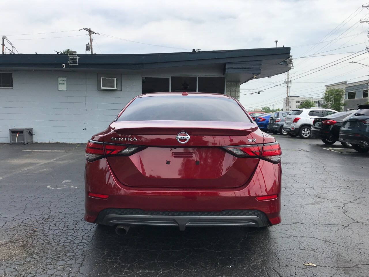 Used 2020 Nissan Sentra SR w/ Electronics Package FWD image 6