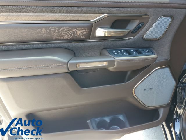 Used 2025 RAM 1500 Limited AWD/4WD image 23
