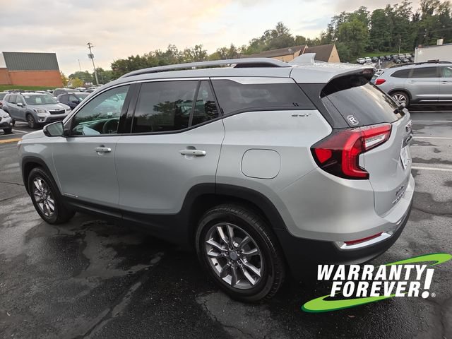 Used 2022 GMC Terrain SLT AWD/4WD image 5