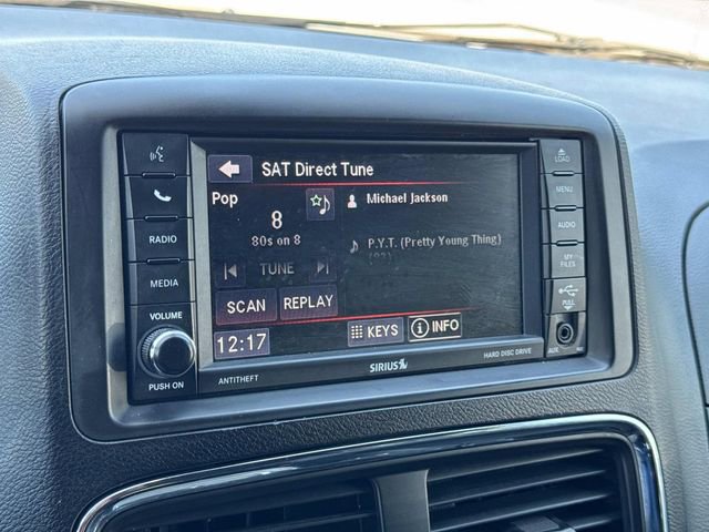 Used 2020 Dodge Grand Caravan SXT FWD image 32