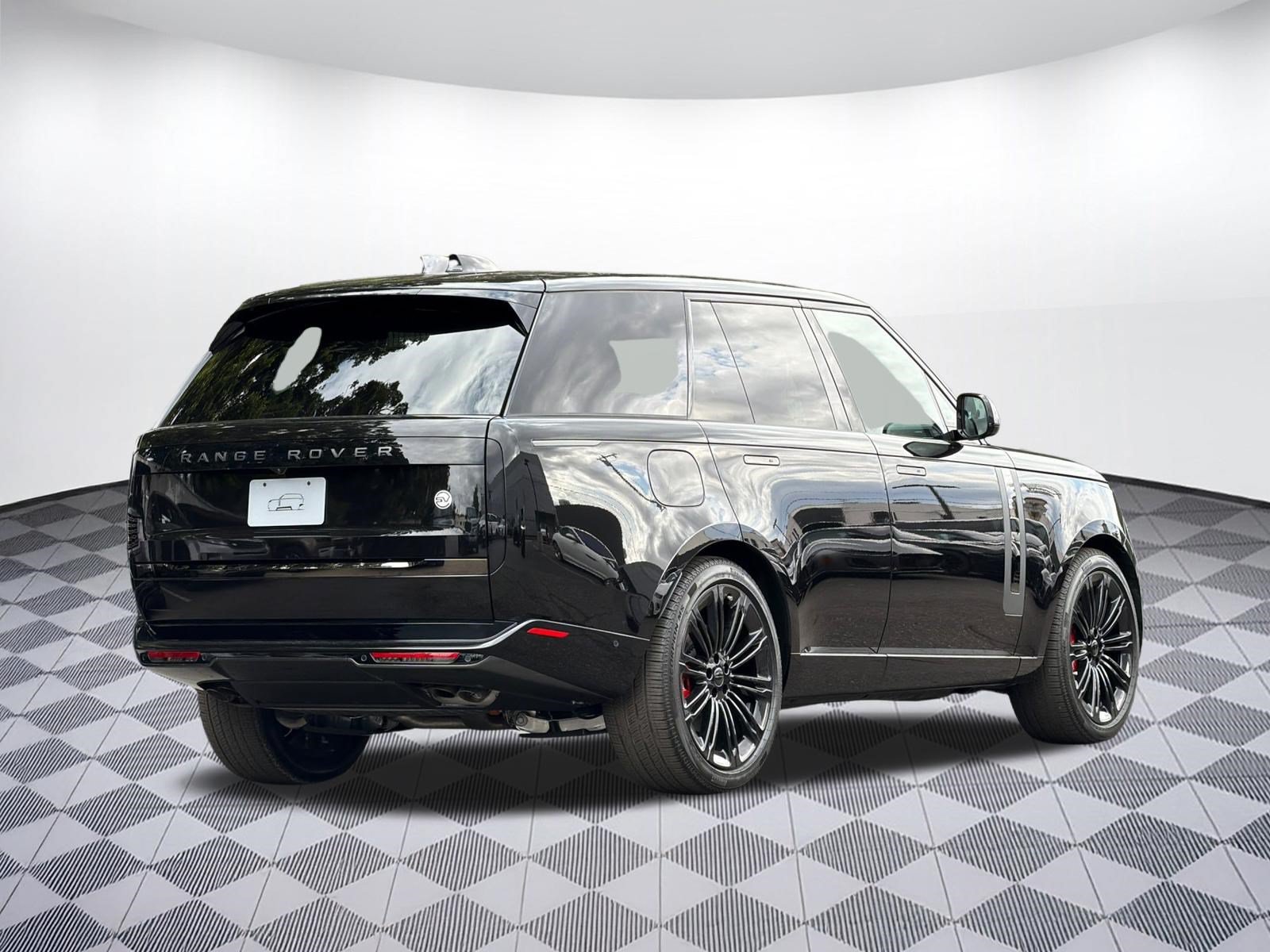 New 2026 Land Rover Range Rover SV AWD/4WD image 9