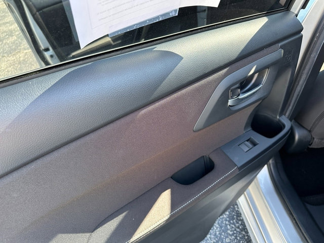 Used 2017 Toyota Corolla iM image 20