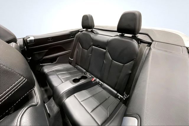 Used 2023 BMW 430i xDrive Convertible w/ Convenience Package image 26
