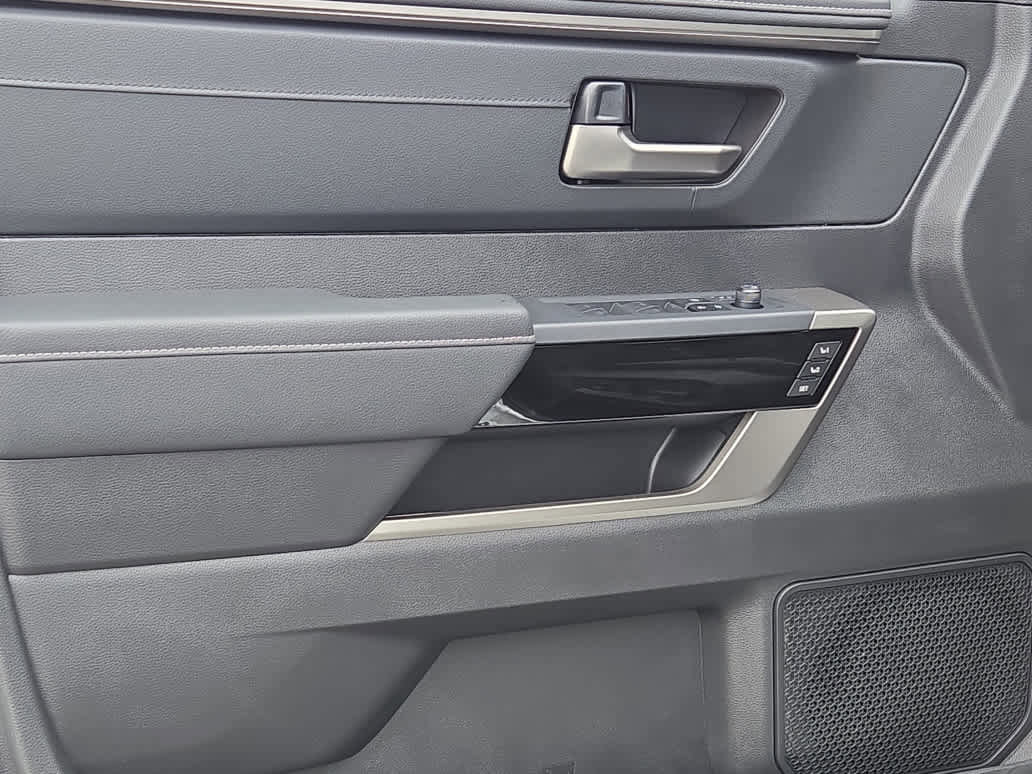 New 2026 Toyota Tundra Limited AWD/4WD image 10