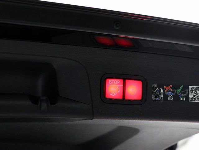 Certified 2026 Mercedes-Benz GLS 450 4MATIC image 34