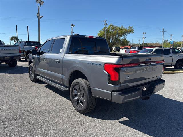 Used 2024 Ford F150 Lightning Lariat image 5