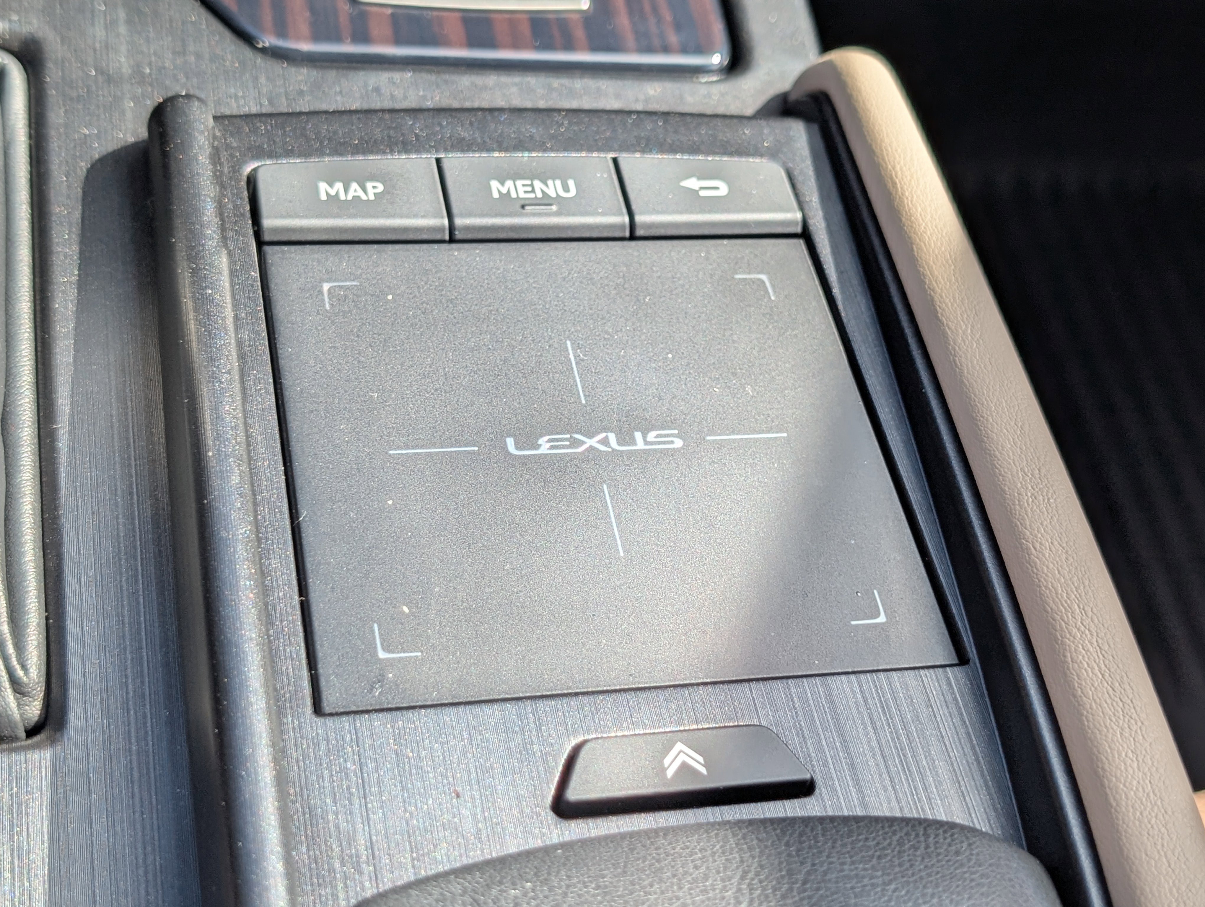 Used 2020 Lexus ES 350 Ultra Luxury w/ Accessory Package 2 image 25