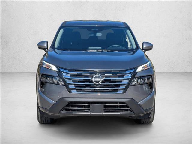 Certified 2025 Nissan Rogue SV image 2