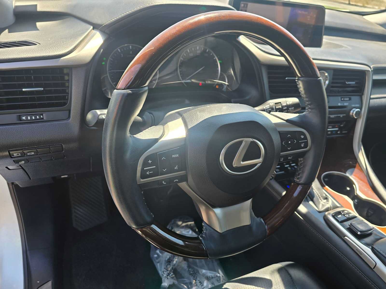 Used 2019 Lexus RX 350 AWD w/ Navigation Package image 25