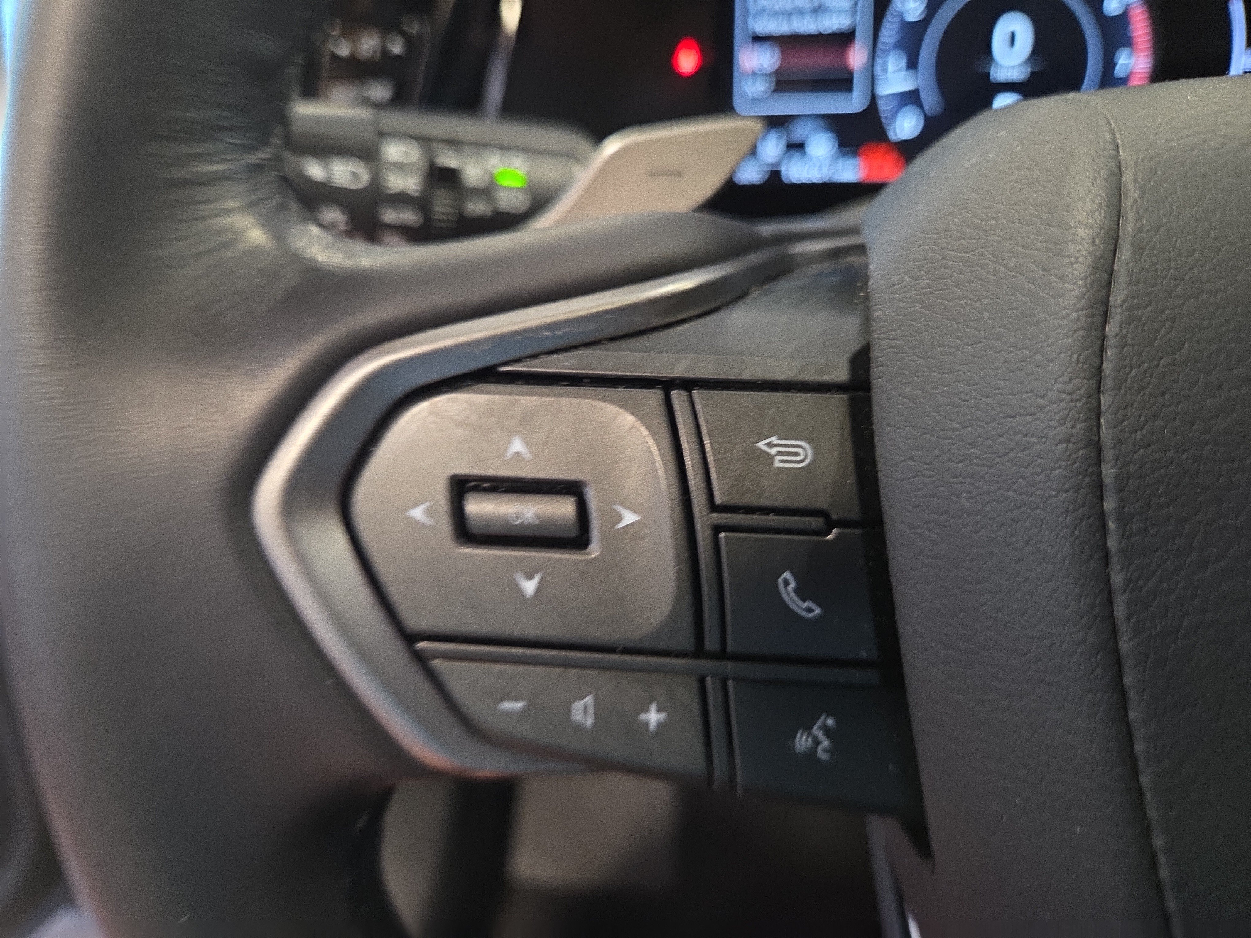 Certified 2025 Lexus NX 350 AWD w/ Accessory Package (2T) image 29