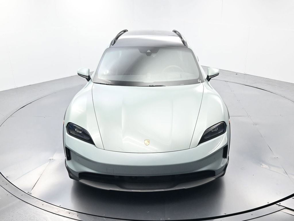 Certified 2025 Porsche Taycan 4S AWD/4WD image 42