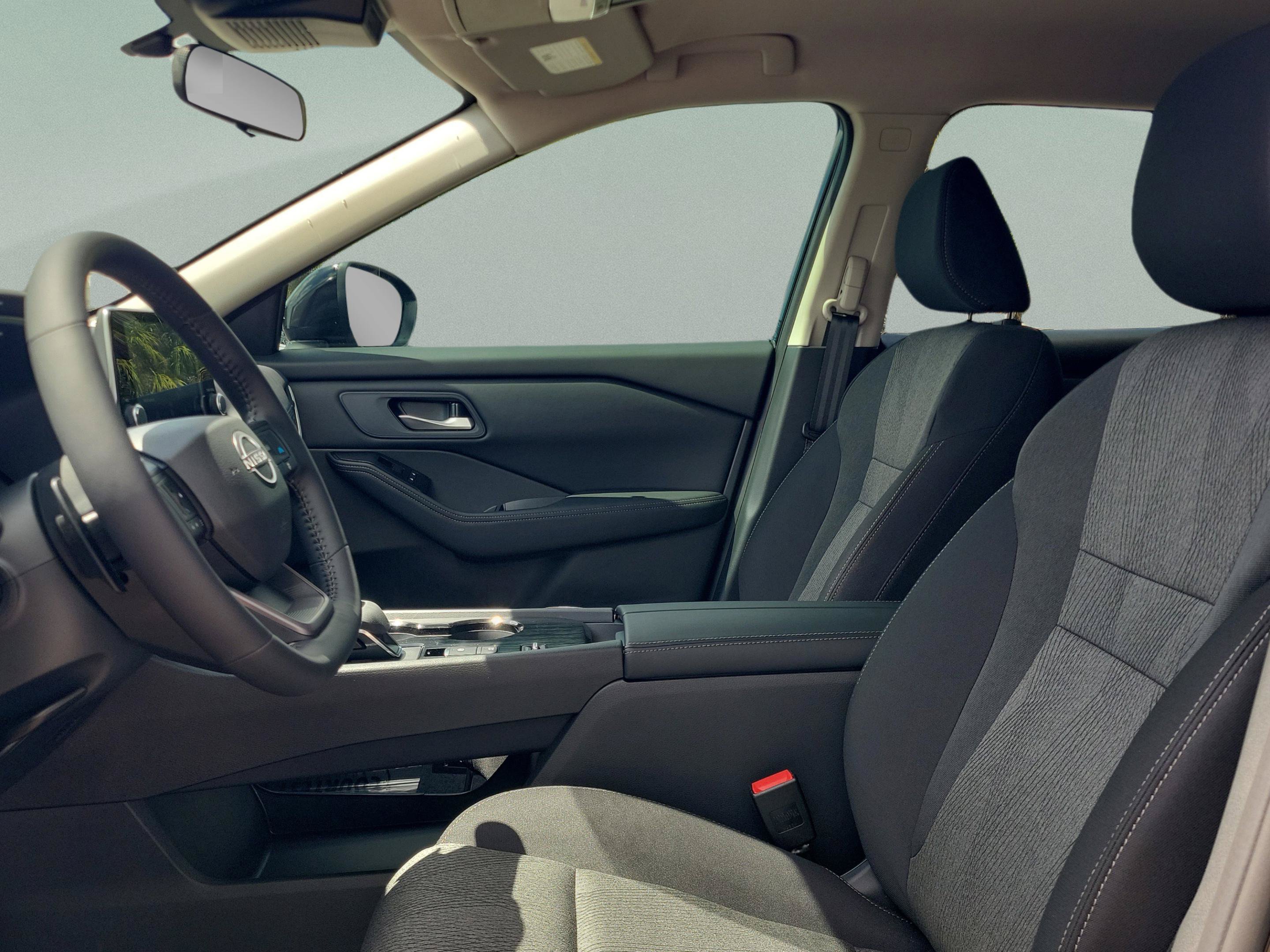 New 2026 Nissan Rogue SV FWD image 21